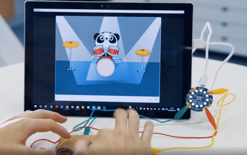 Child programming education halo pcb